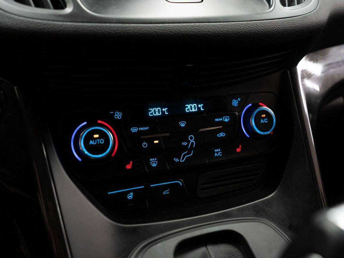 Купить Ford Kuga с пробегом. Фото: #13