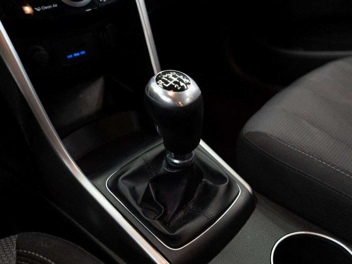 Купить Hyundai i30 с пробегом. Фото: #10