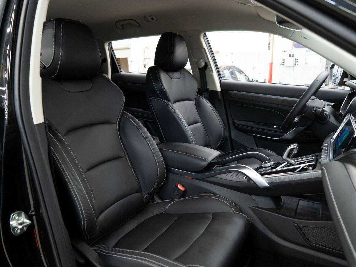 Купить Geely Atlas Pro с пробегом. Фото: #8