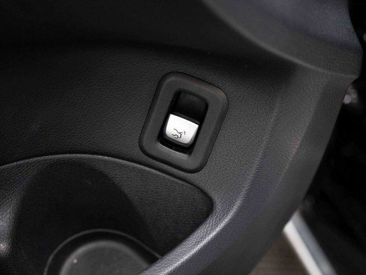 Купить Mercedes-Benz C-Класс с пробегом. Фото: #20