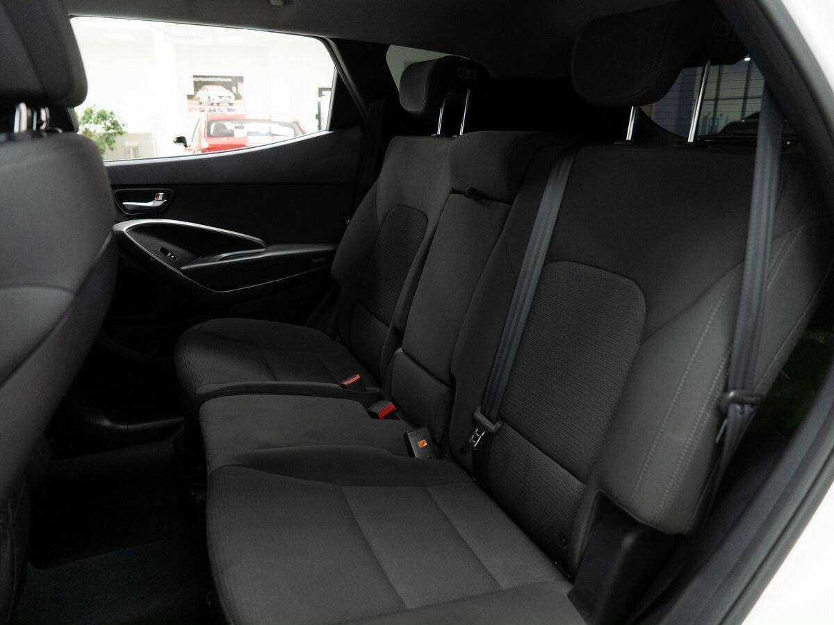 Купить Hyundai Santa Fe с пробегом. Фото: #6