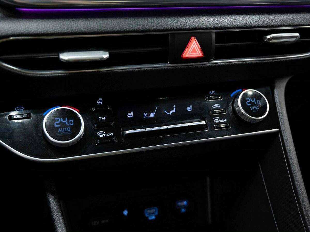 Купить Hyundai Sonata с пробегом. Фото: #17