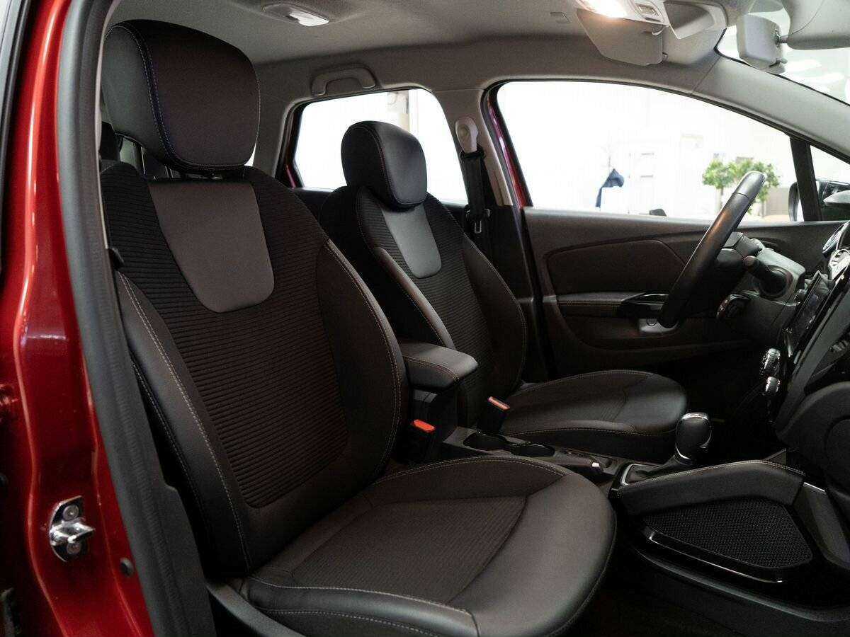 Купить Renault Kaptur с пробегом. Фото: #8