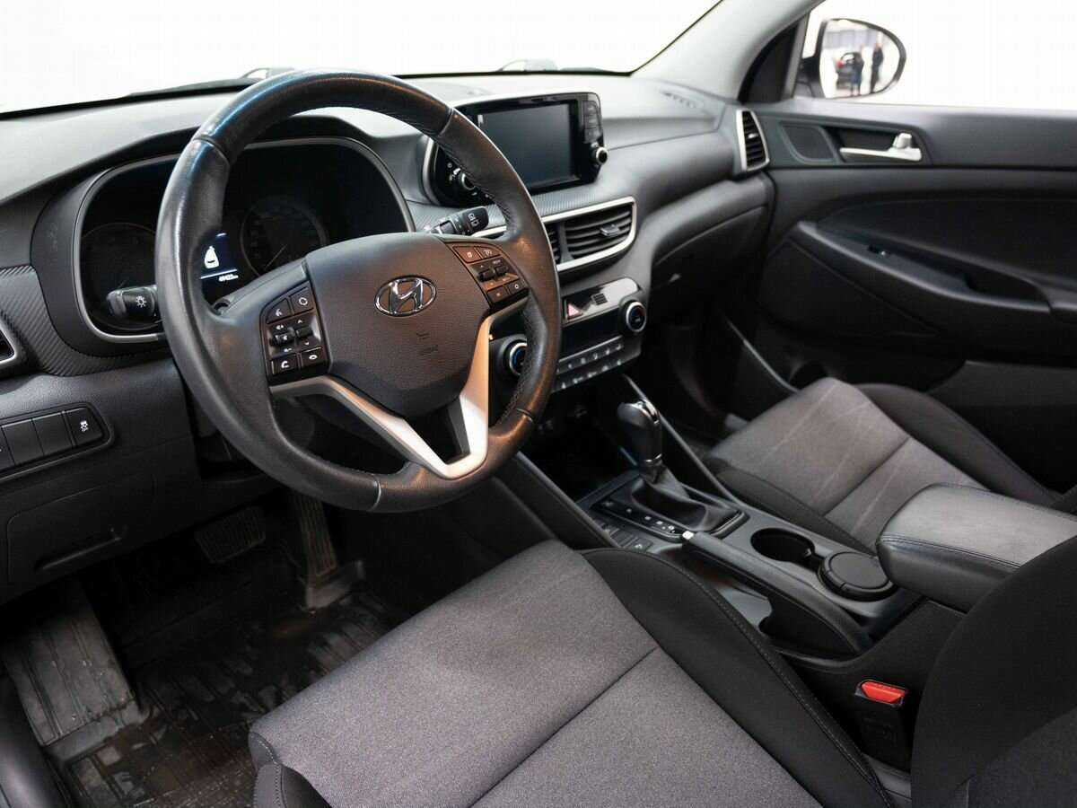 Купить Hyundai Tucson с пробегом. Фото: #8