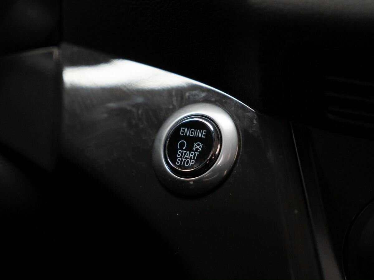 Купить Ford Kuga с пробегом. Фото: #9