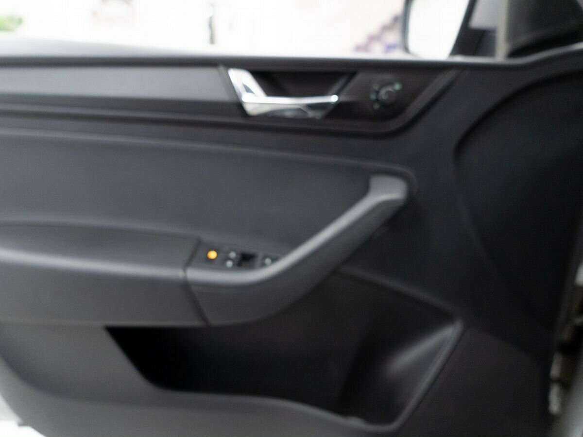 Купить Skoda Rapid с пробегом. Фото: #15