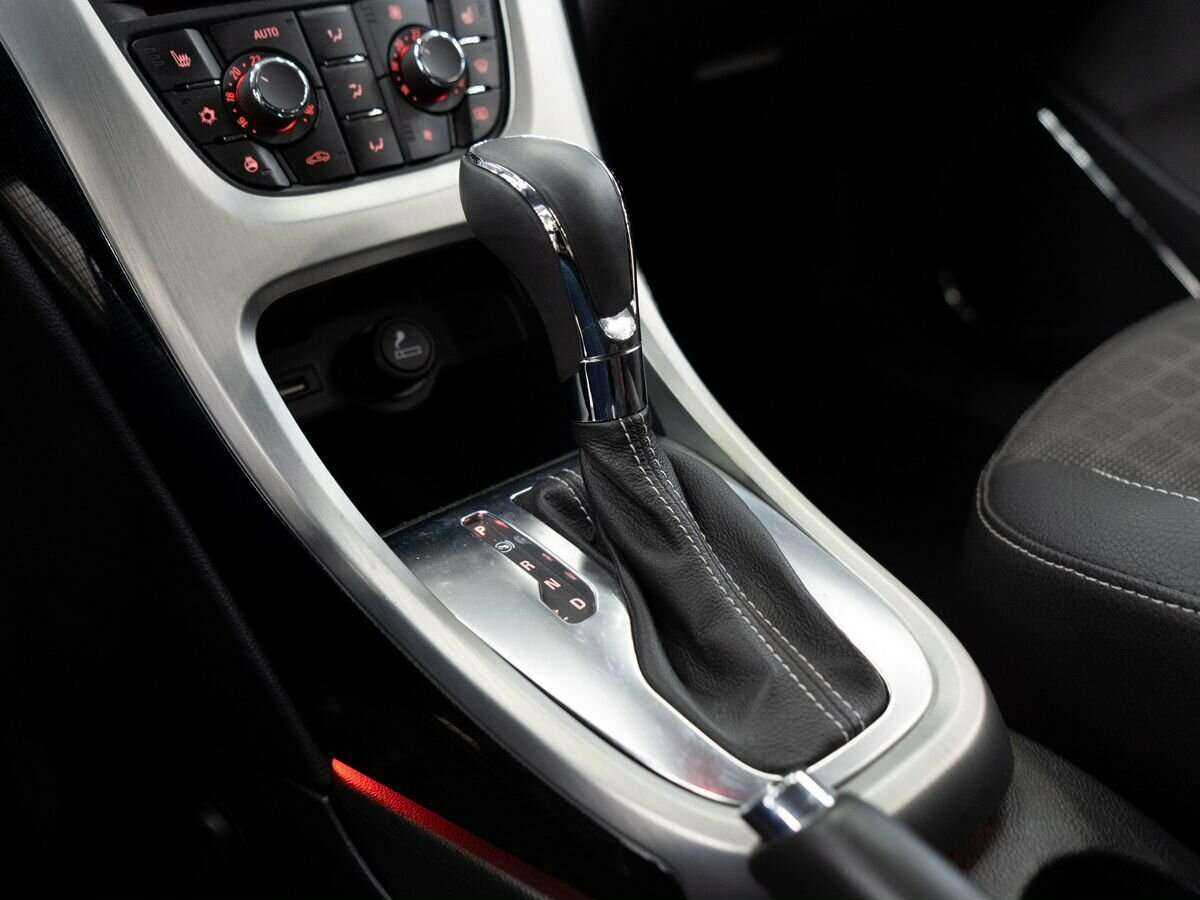 Купить Opel Astra с пробегом. Фото: #11