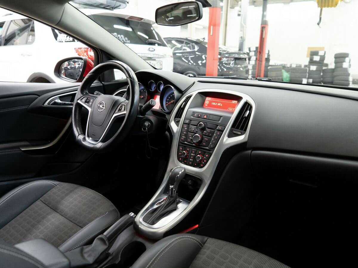 Купить Opel Astra с пробегом. Фото: #14