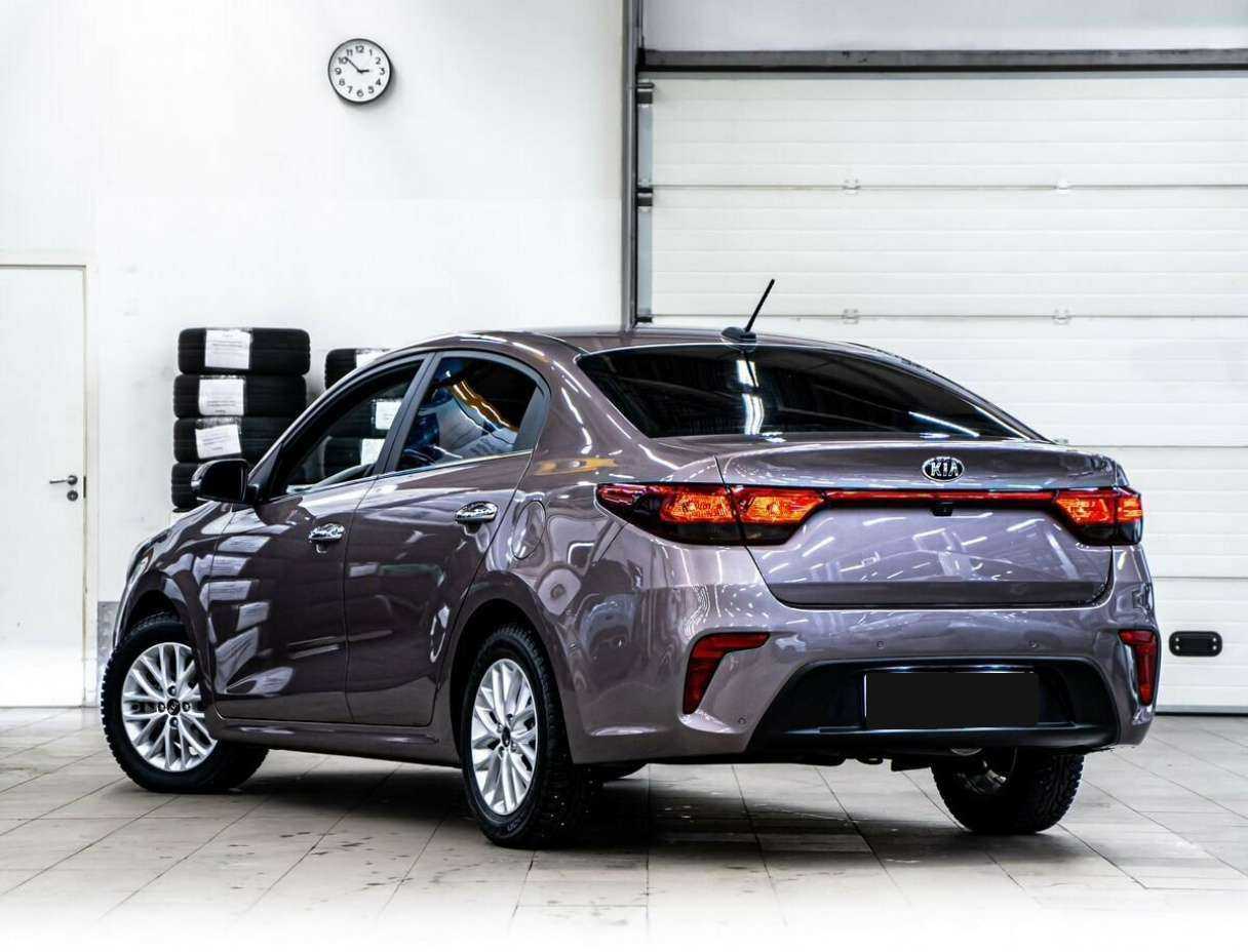 Купить Kia Rio с пробегом. Фото: #3