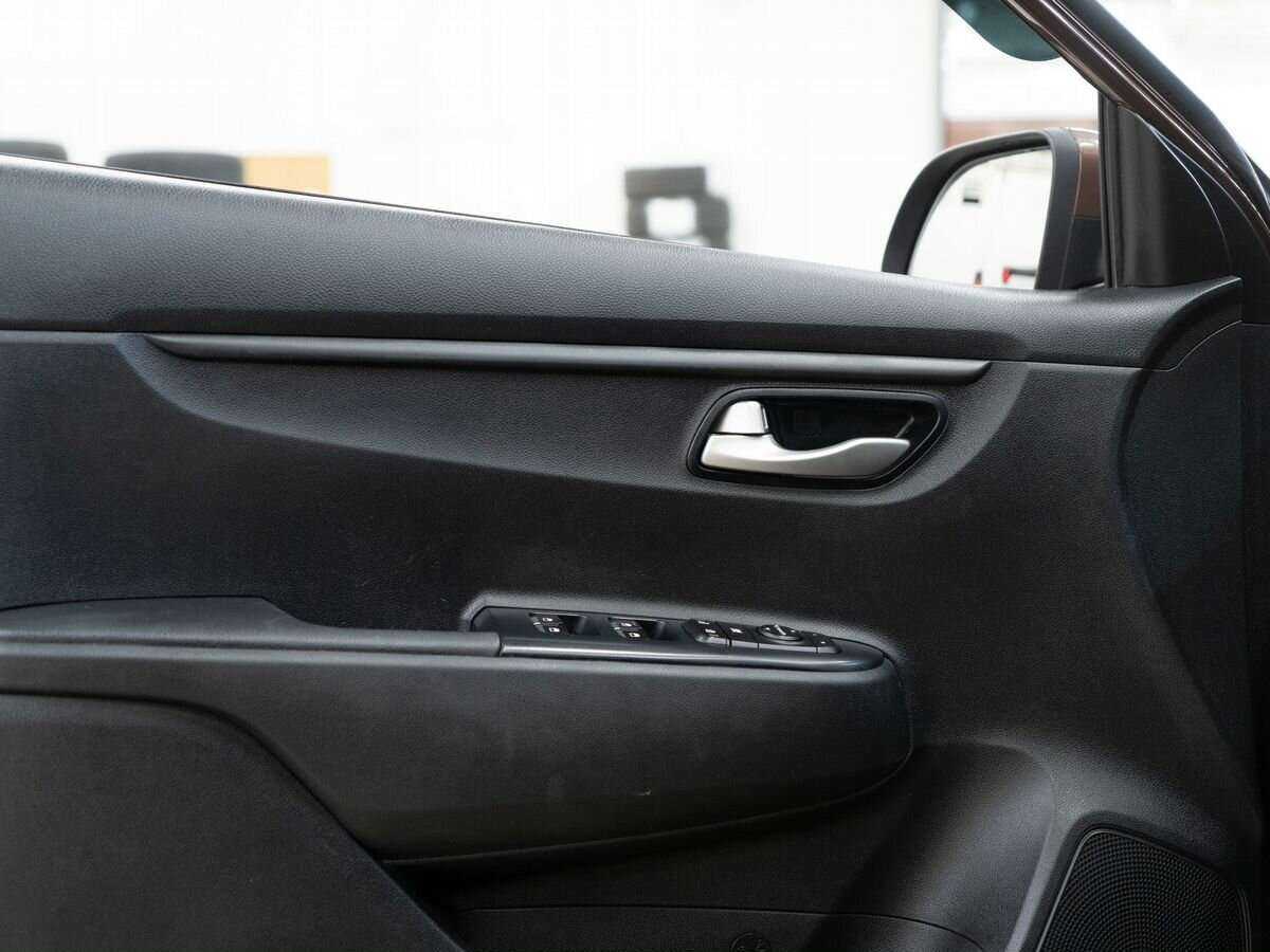 Купить Kia Rio с пробегом. Фото: #14