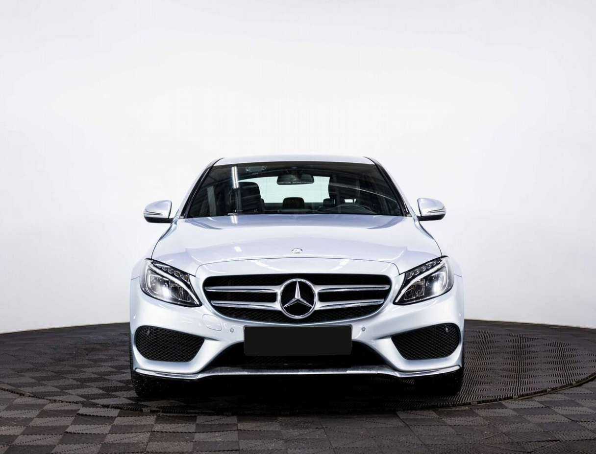 Купить Mercedes-Benz C-Класс с пробегом. Фото: #1