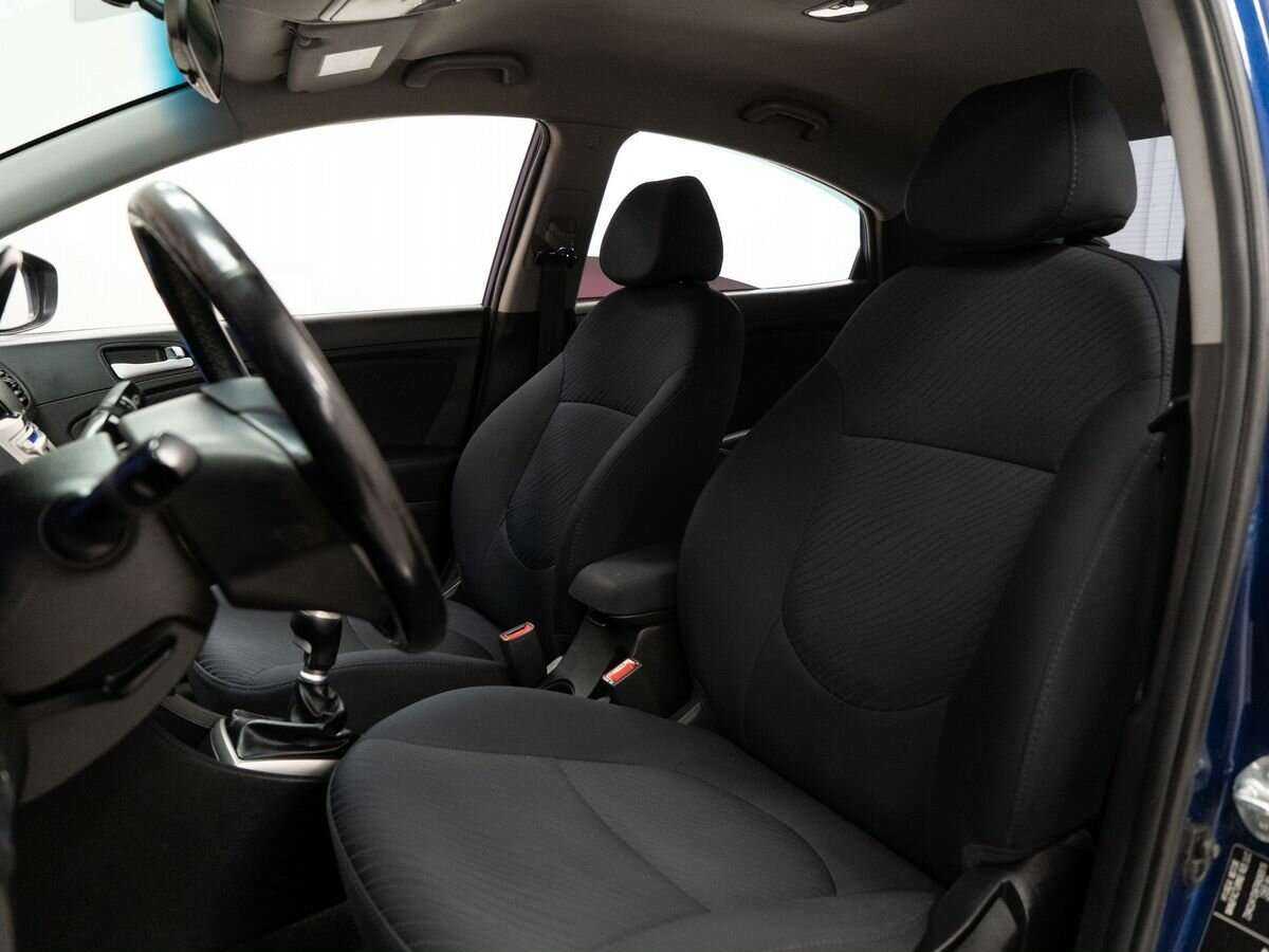 Купить Hyundai Solaris с пробегом. Фото: #5