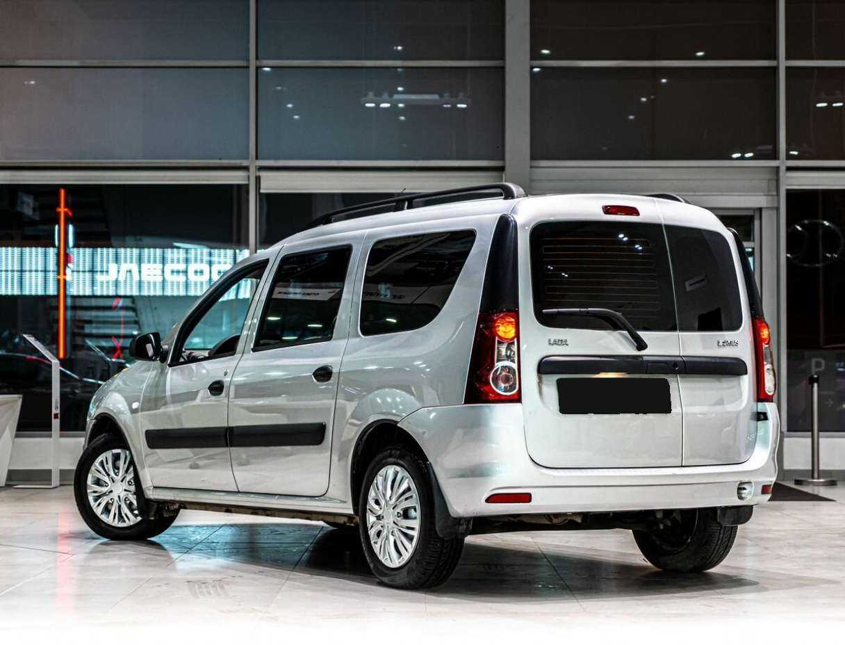 Купить Lada (ВАЗ) Largus с пробегом. Фото: #3