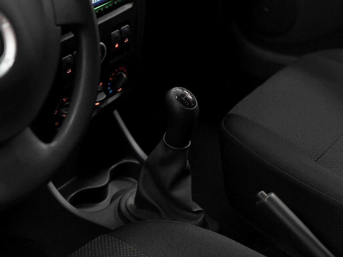 Купить Lada (ВАЗ) Largus с пробегом. Фото: #11