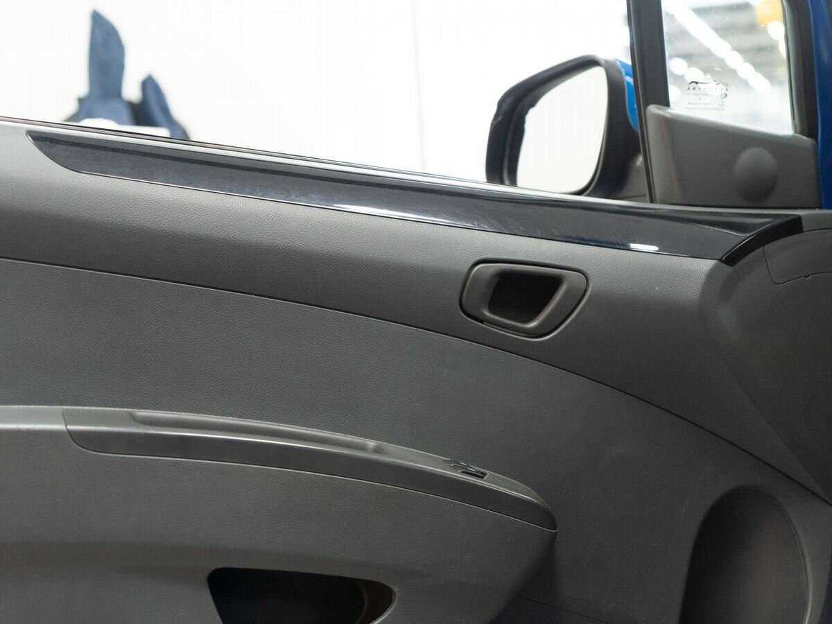 Купить Chevrolet Spark с пробегом. Фото: #15