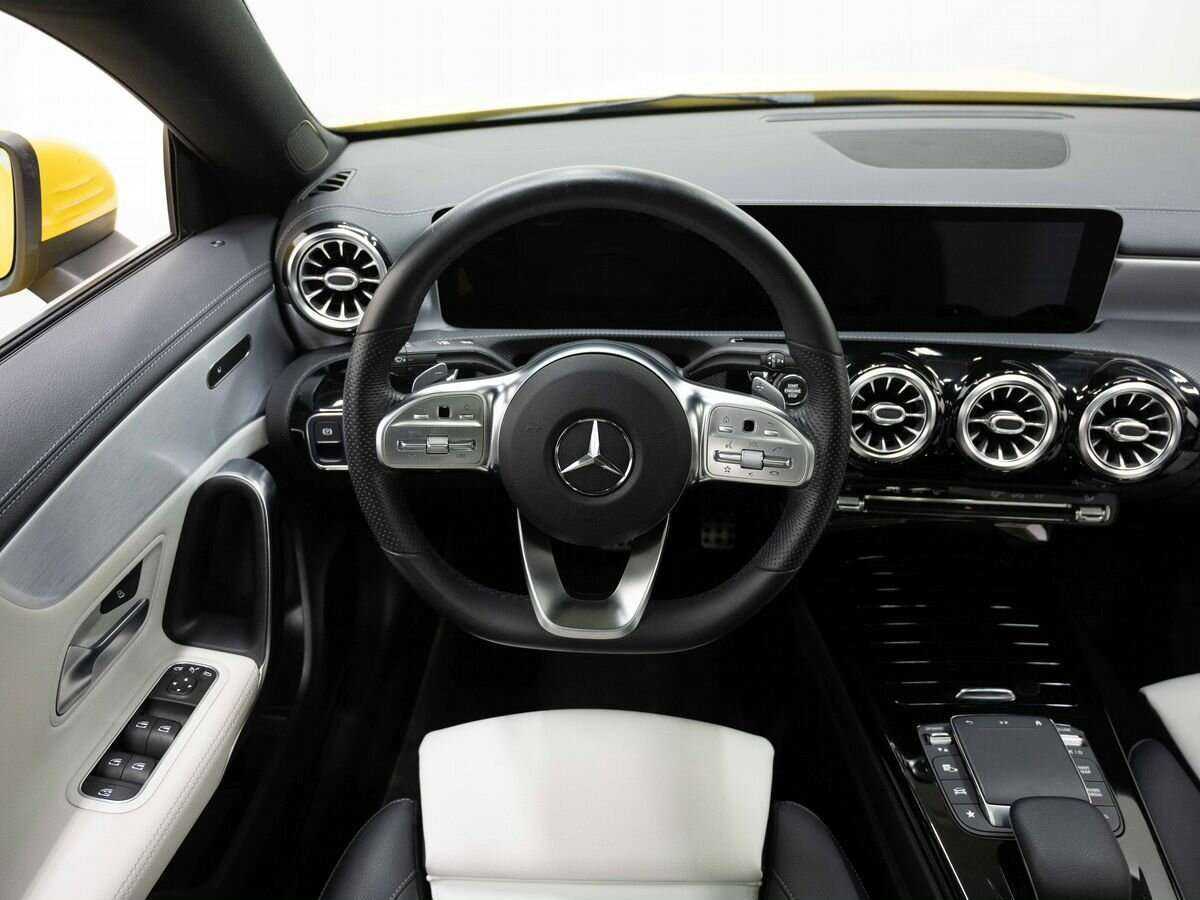 Купить Mercedes-Benz CLA с пробегом. Фото: #11