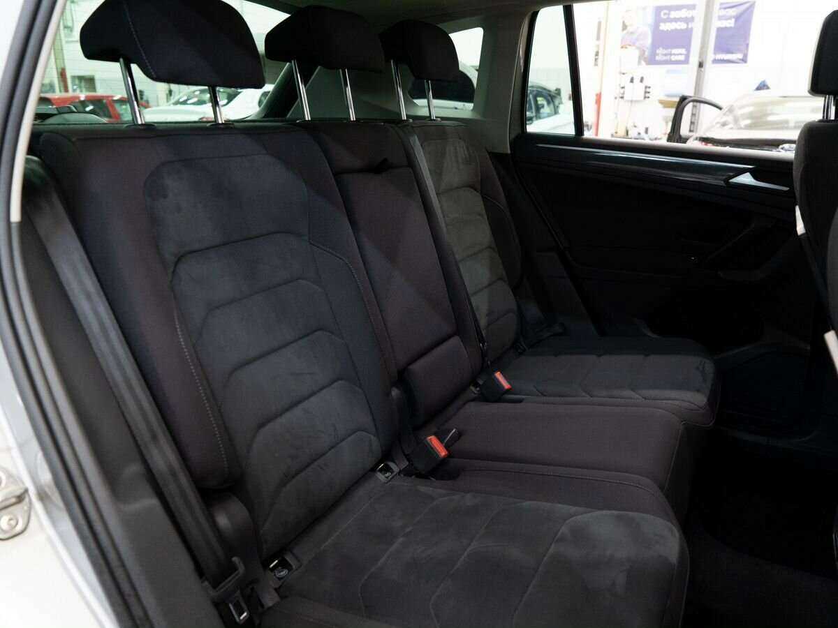 Купить Volkswagen Tiguan с пробегом. Фото: #7