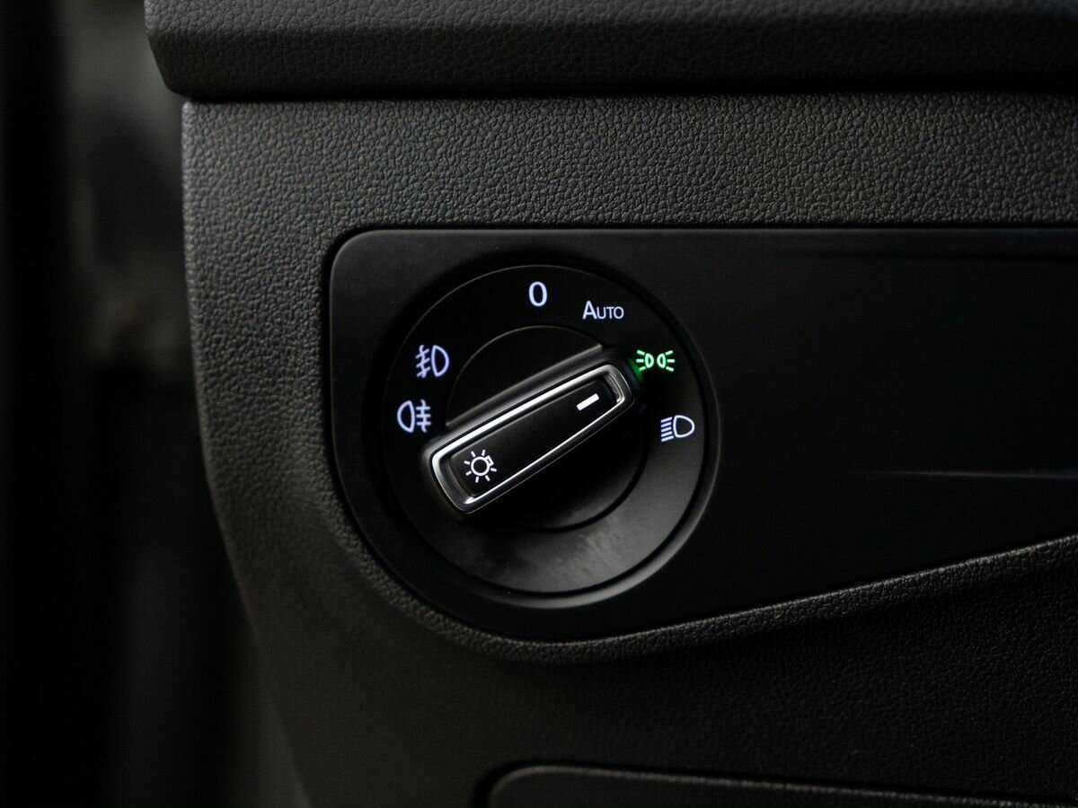 Купить Volkswagen Tiguan с пробегом. Фото: #16