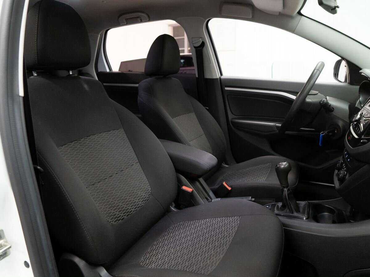 Купить Lada (ВАЗ) Vesta с пробегом. Фото: #9