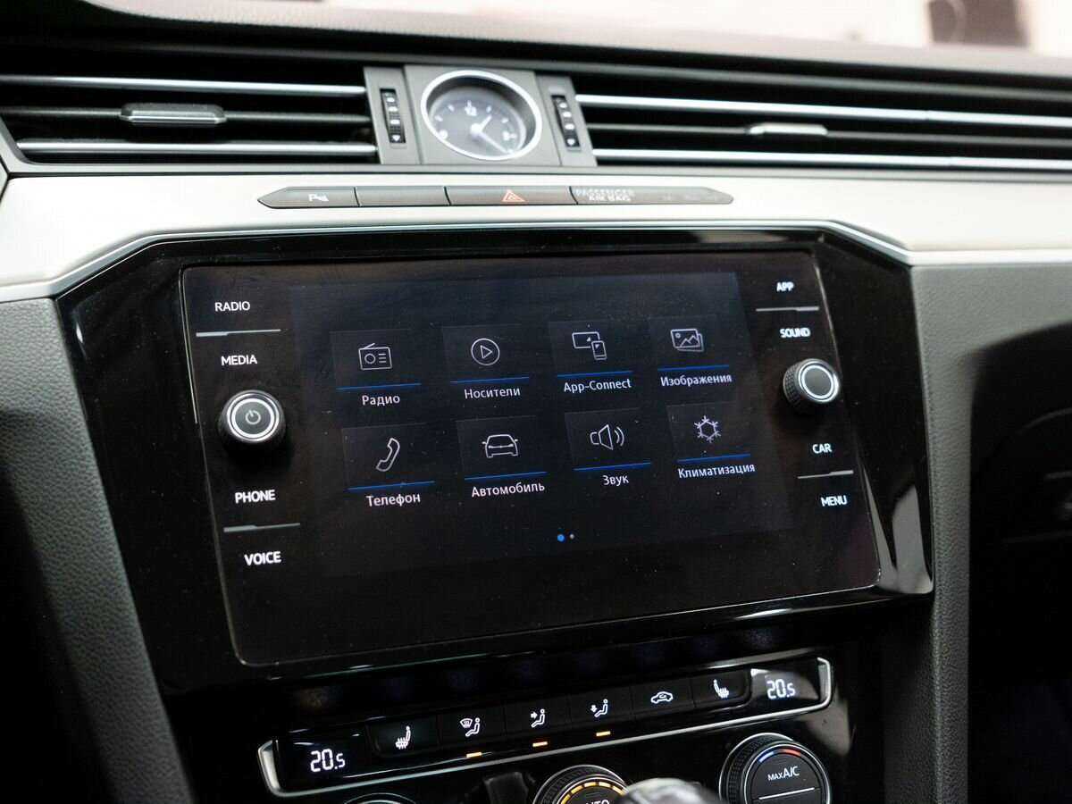 Купить Volkswagen Passat с пробегом. Фото: #12