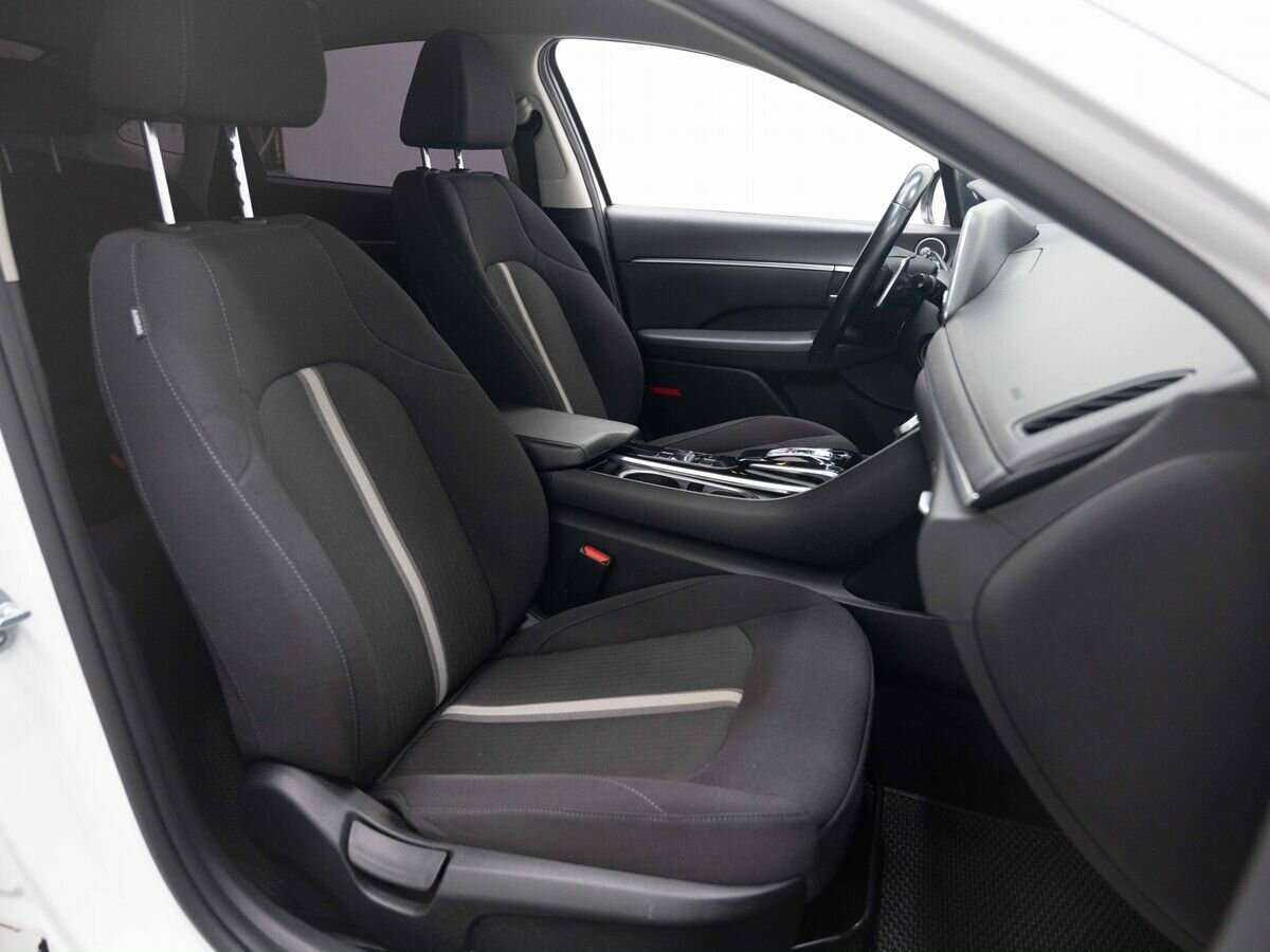 Купить Hyundai Sonata с пробегом. Фото: #11