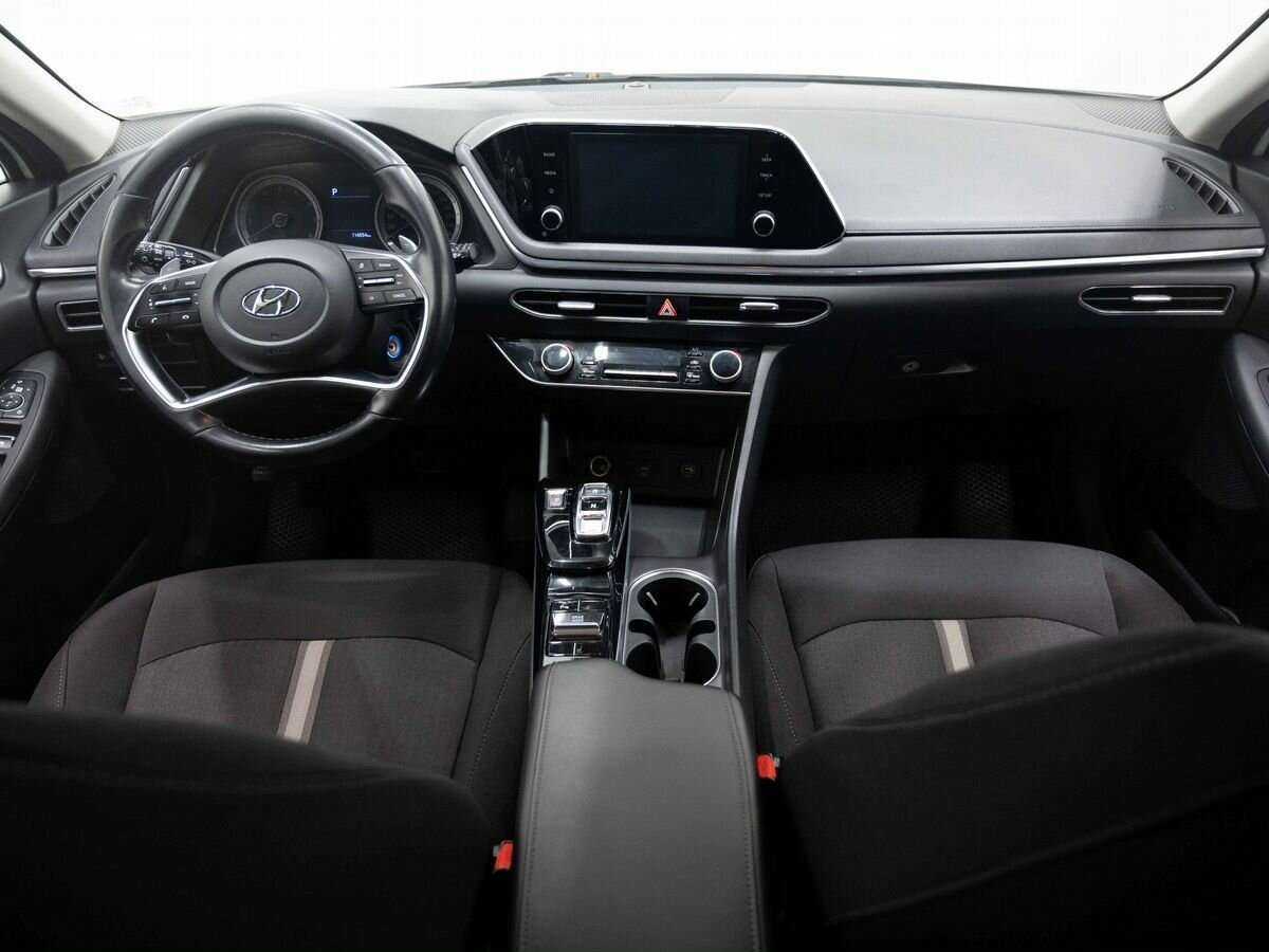 Купить Hyundai Sonata с пробегом. Фото: #12