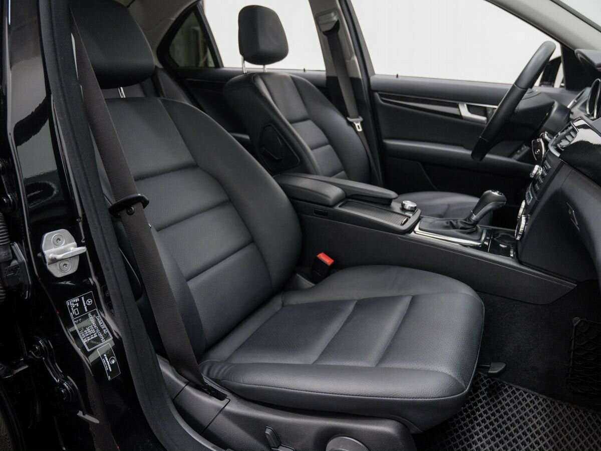 Купить Mercedes-Benz C-Класс с пробегом. Фото: #7