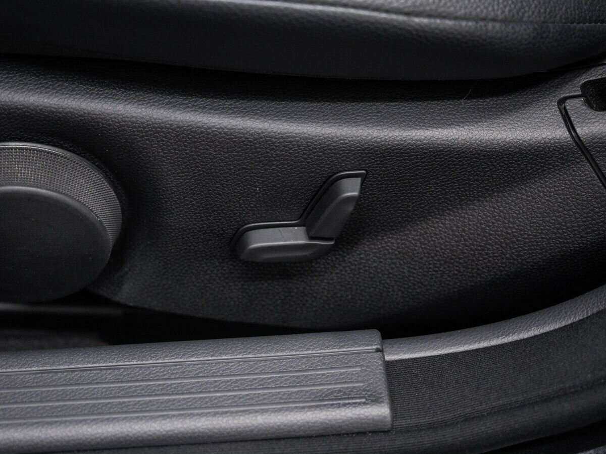 Купить Mercedes-Benz C-Класс с пробегом. Фото: #17