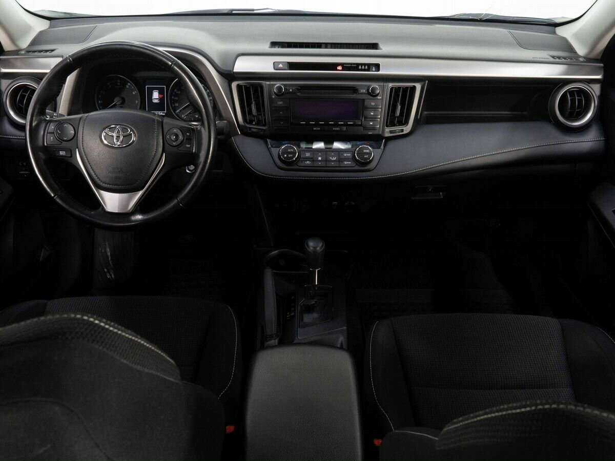 Купить Toyota RAV4 с пробегом. Фото: #10