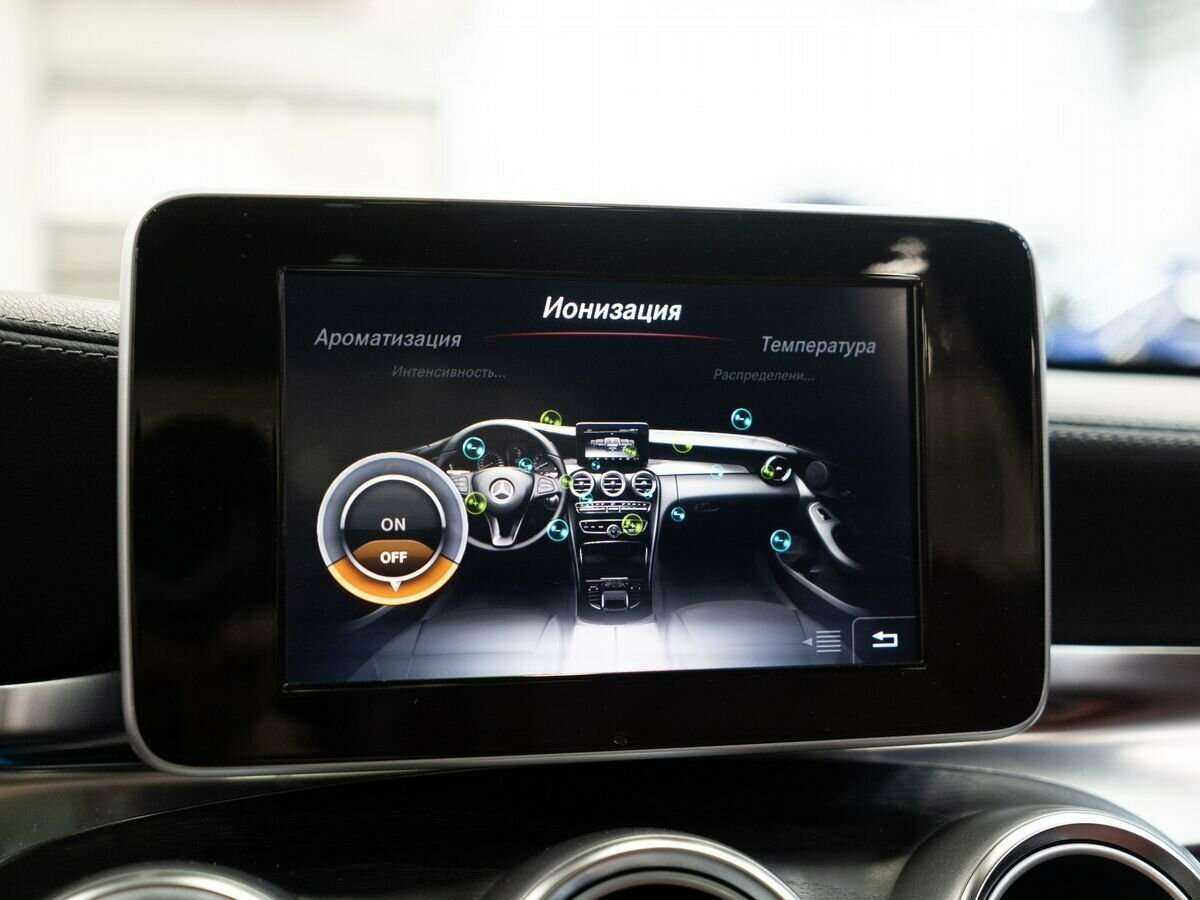 Купить Mercedes-Benz C-Класс с пробегом. Фото: #21