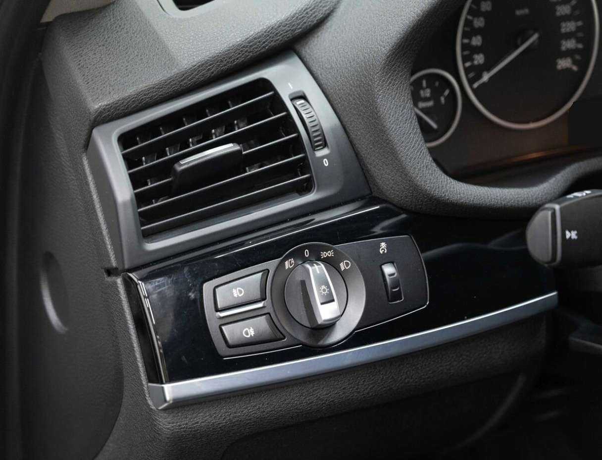 Купить BMW X3 с пробегом. Фото: #24