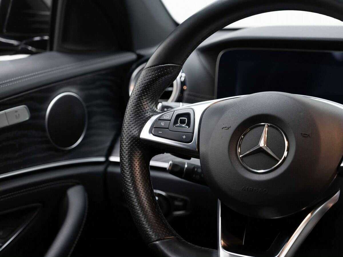 Купить Mercedes-Benz E-Класс с пробегом. Фото: #15