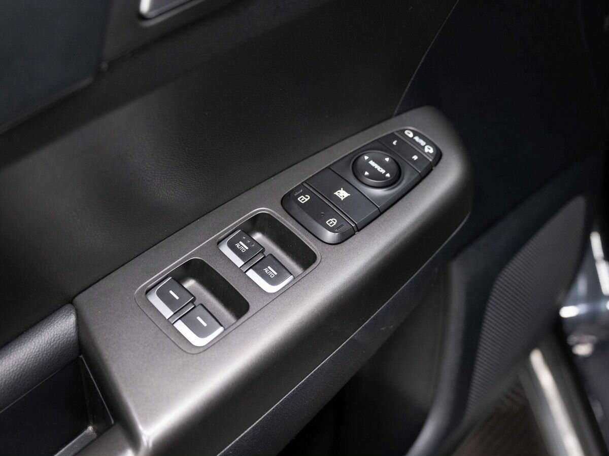 Купить Kia Sportage с пробегом. Фото: #23