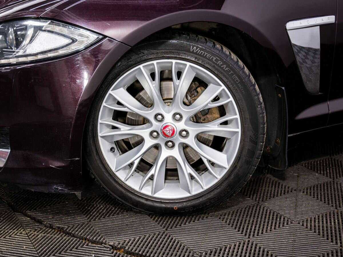 Купить Jaguar XF с пробегом. Фото: #8