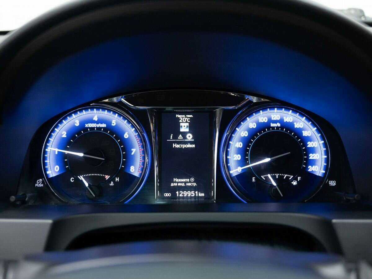 Купить Toyota Camry с пробегом. Фото: #17