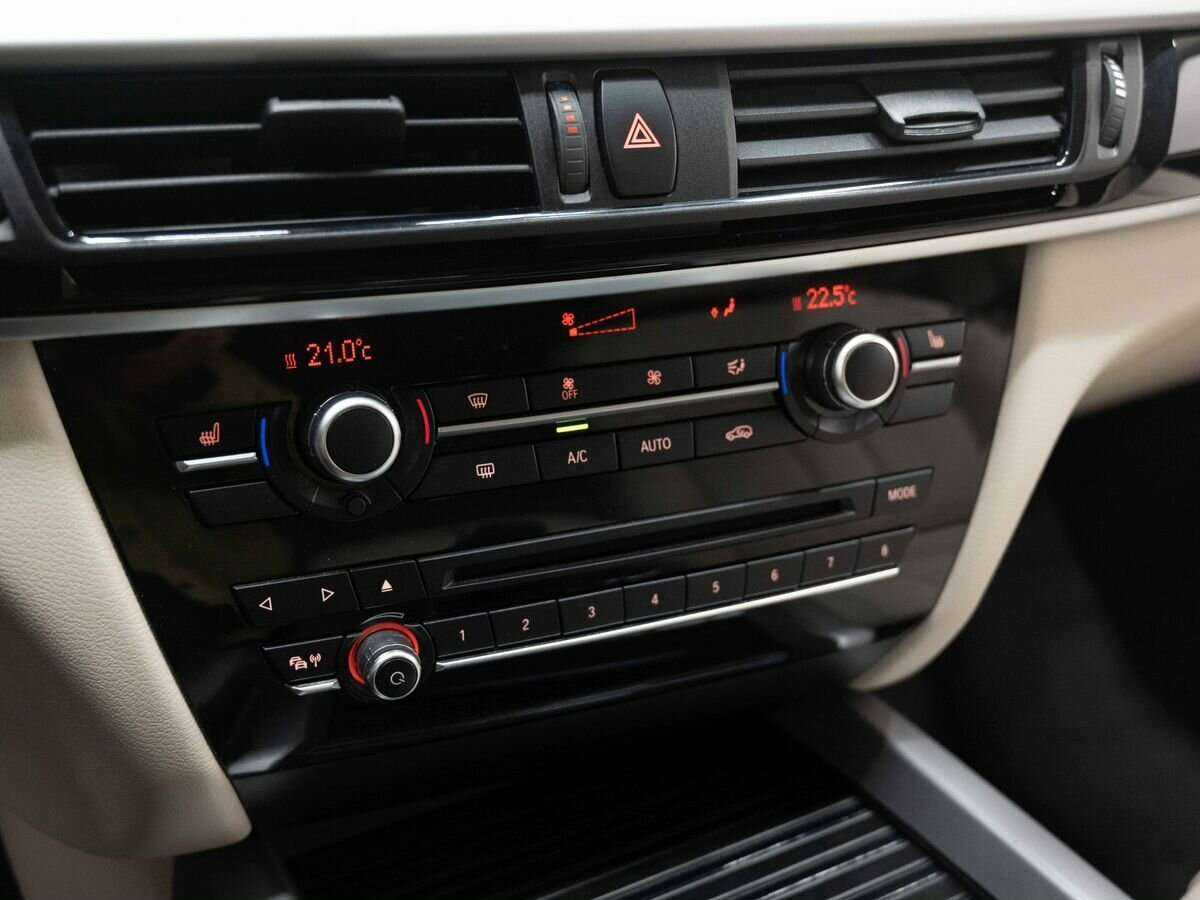 Купить BMW X5 с пробегом. Фото: #19