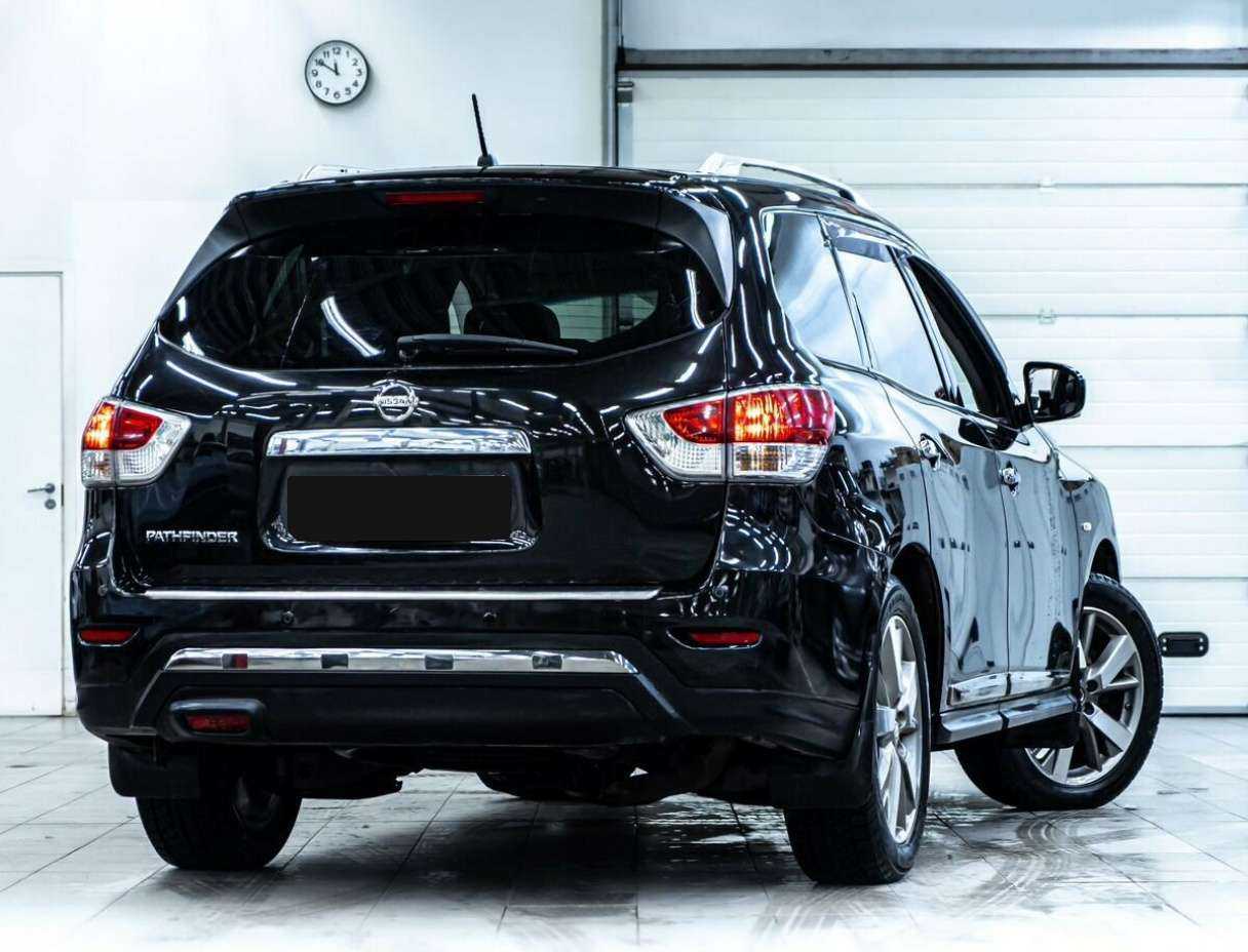 Купить Nissan Pathfinder с пробегом. Фото: #2