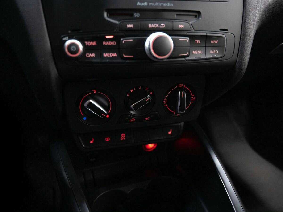 Купить Audi A1 с пробегом. Фото: #13