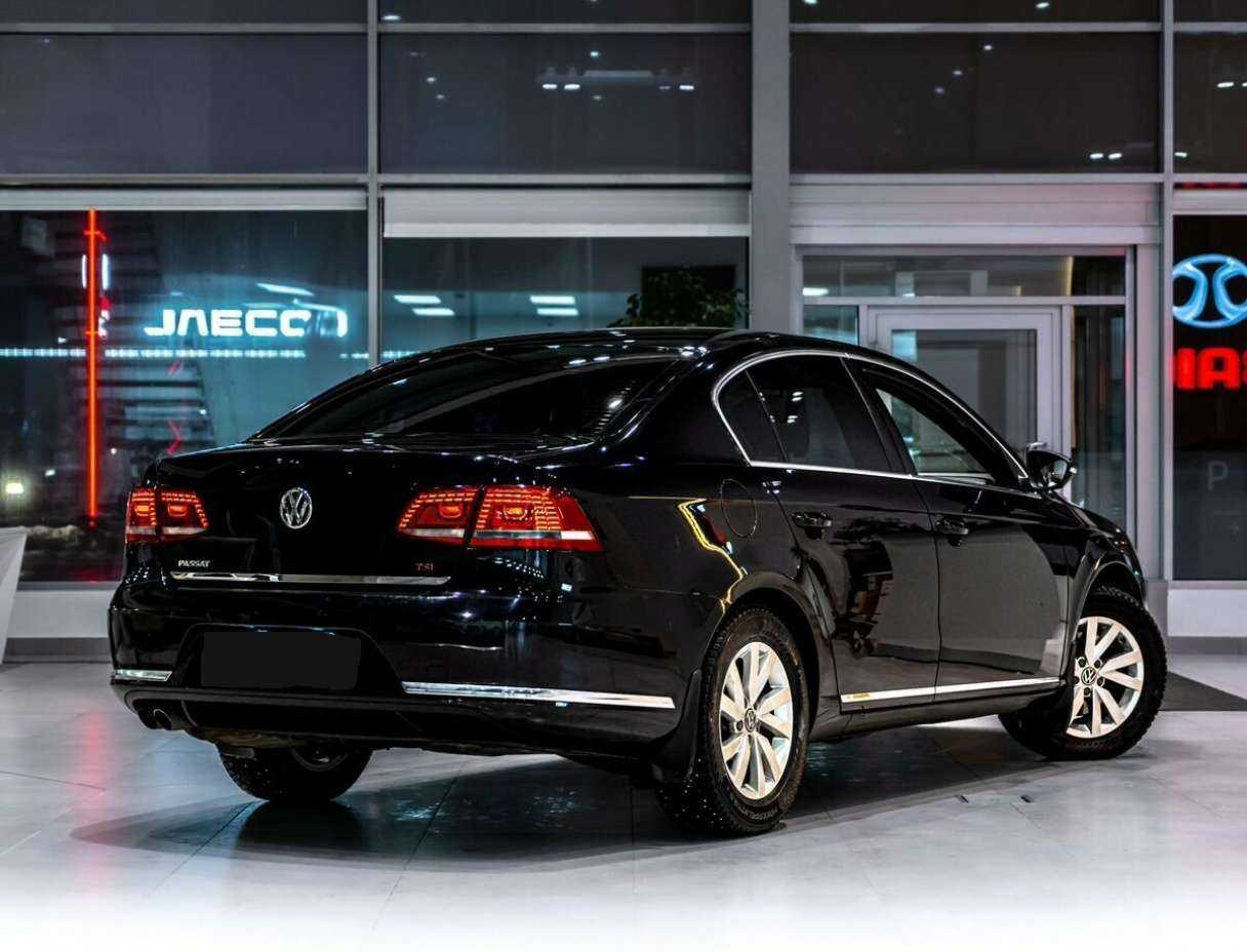 Купить Volkswagen Passat с пробегом. Фото: #3
