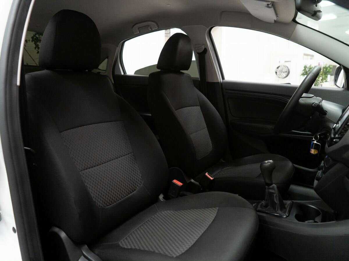 Купить Lada (ВАЗ) Vesta с пробегом. Фото: #8