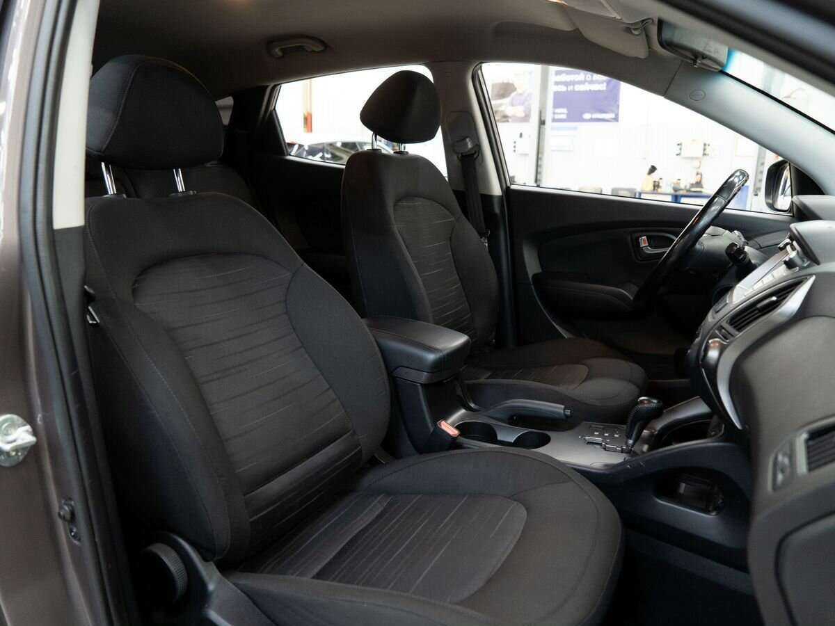 Купить Hyundai ix35 с пробегом. Фото: #8