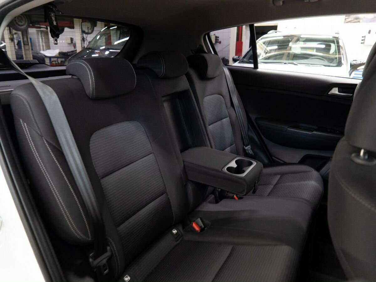 Купить Kia Sportage с пробегом. Фото: #8