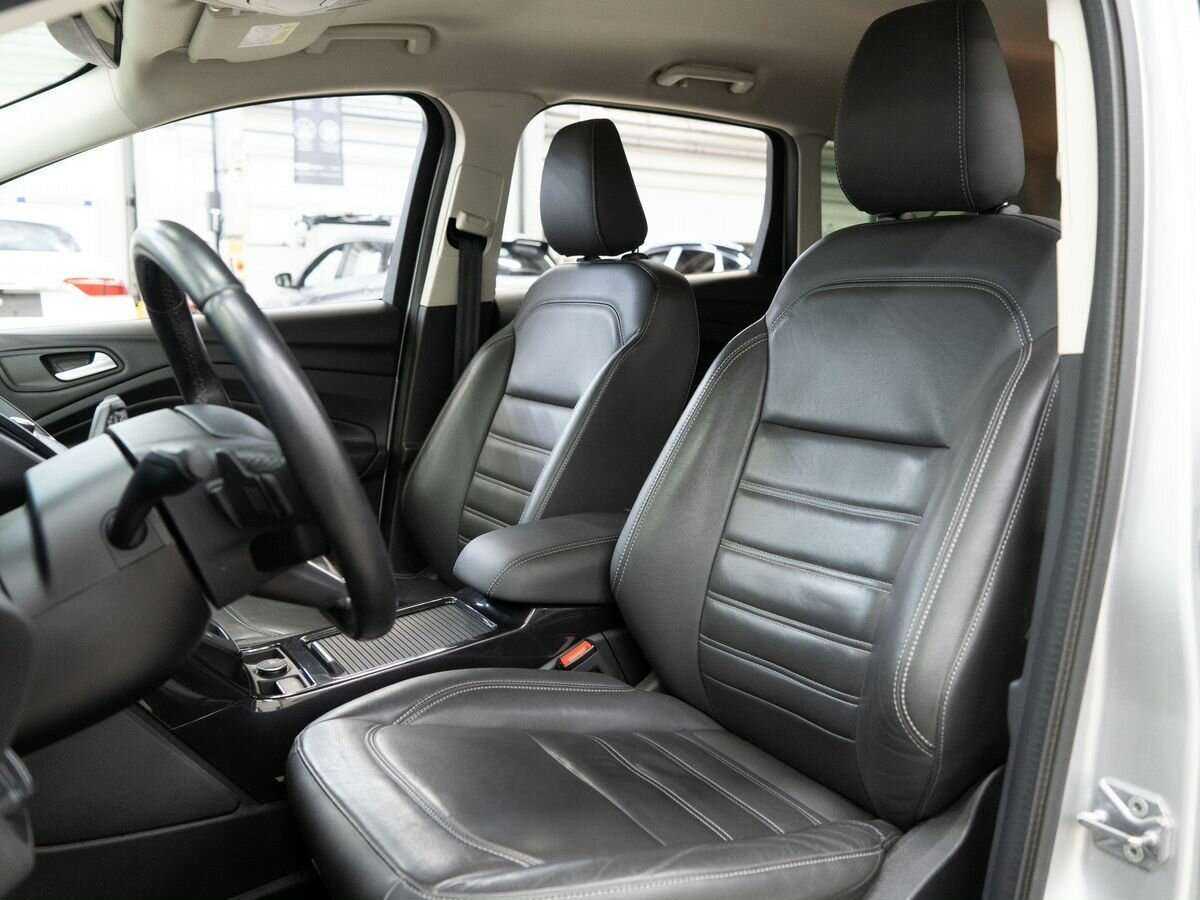 Купить Ford Kuga с пробегом. Фото: #5