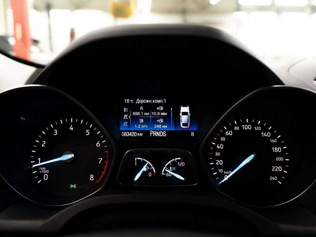 Купить Ford Kuga с пробегом. Фото: #12