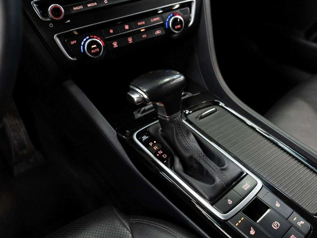 Купить Kia Optima с пробегом. Фото: #12