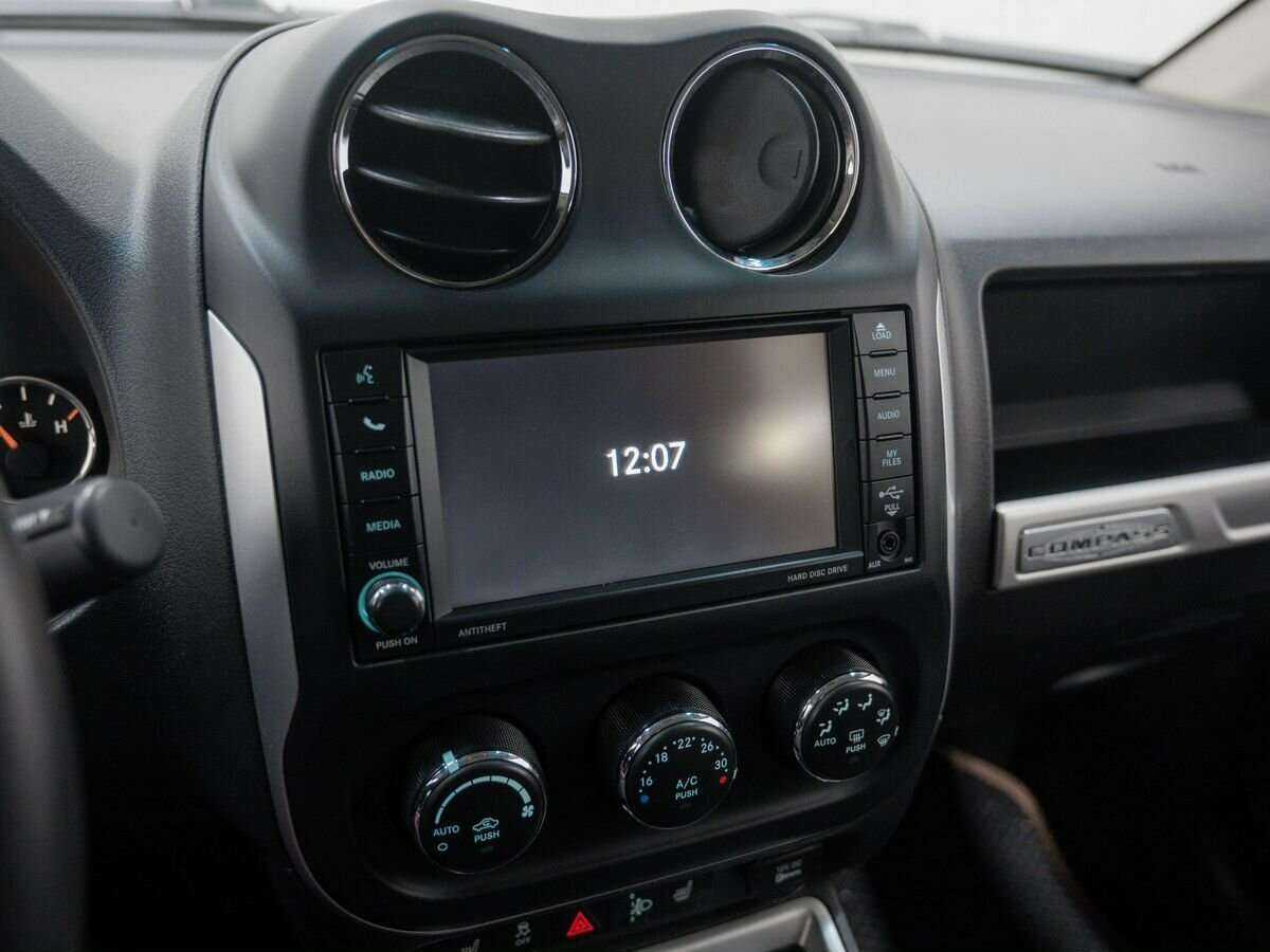 Купить Jeep Compass с пробегом. Фото: #20