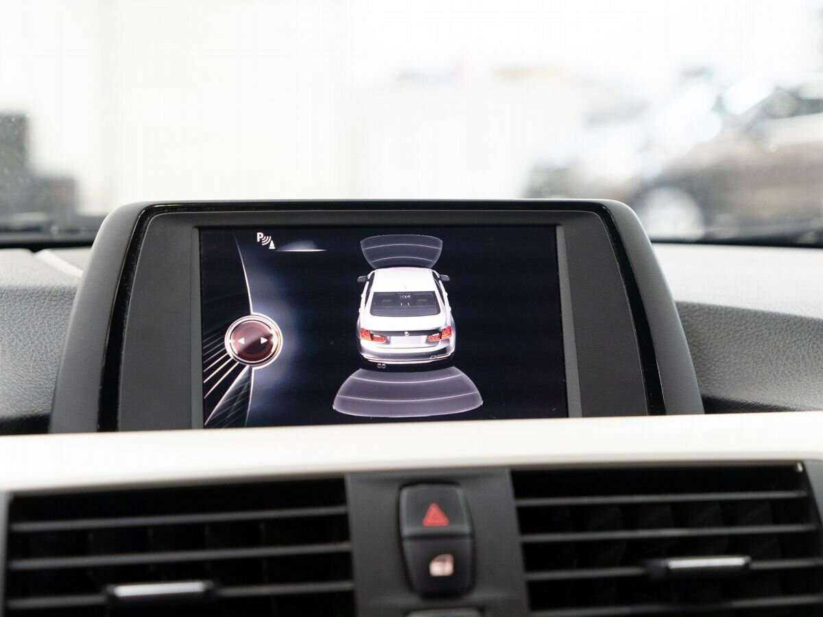 Купить BMW 3 серии с пробегом. Фото: #9