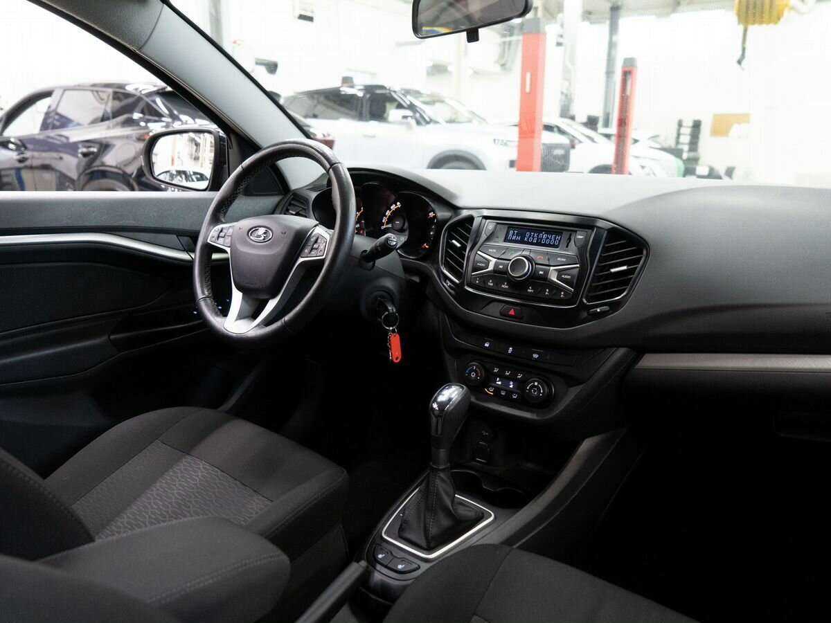 Купить Lada (ВАЗ) Vesta с пробегом. Фото: #16