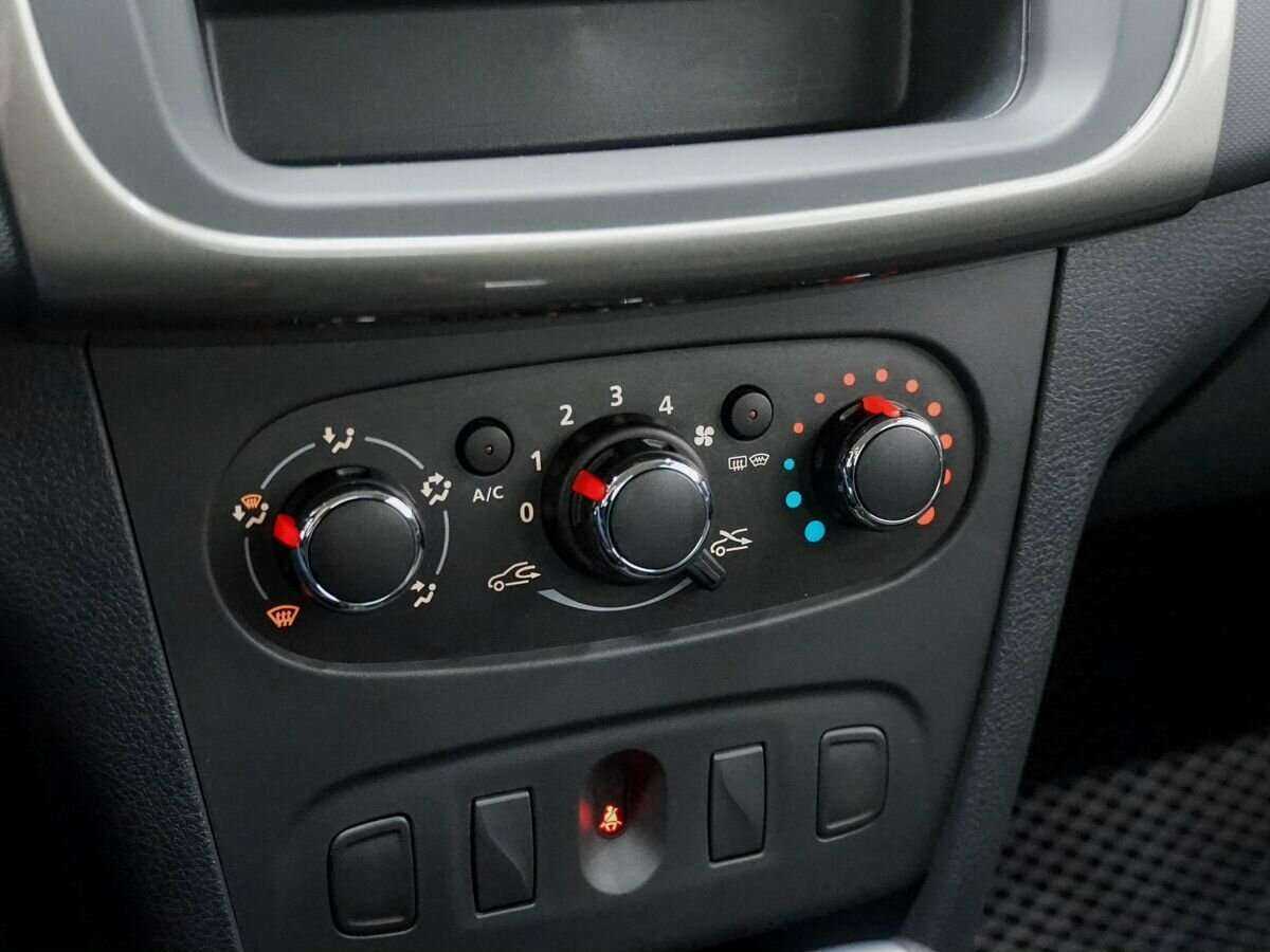 Продажа Б/У Рено Логан. Фото: #17