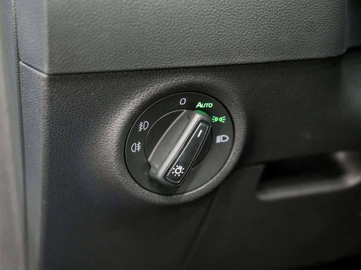 Купить Skoda Karoq с пробегом. Фото: #15